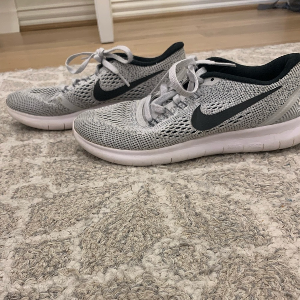 nike free sneakers